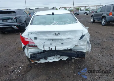 2017 Hyundai Accent Se z USA, uszkodzony, nr VIN KMHCT4AE5HU314572